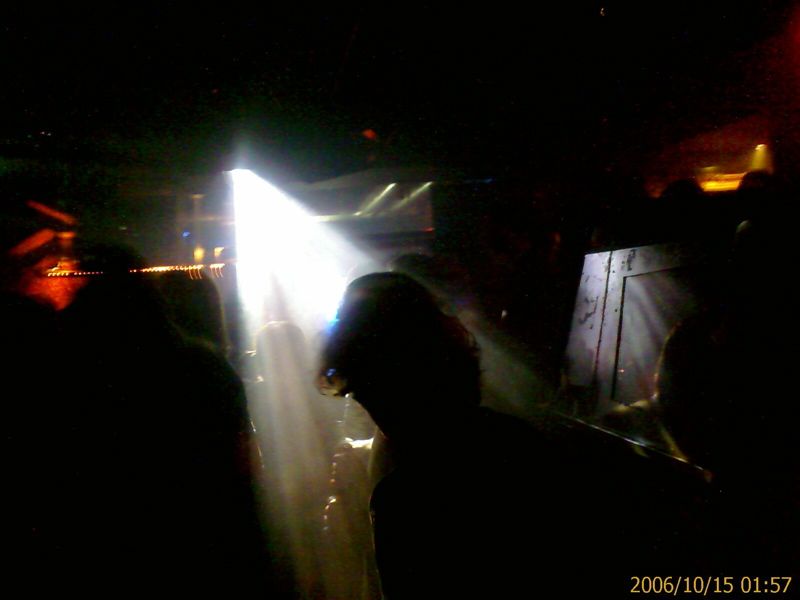 LesYperSound3 - 08